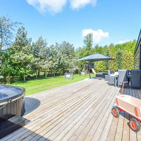 Amazing In Vaeggerlose With Wifi 度假居 Bøtø By