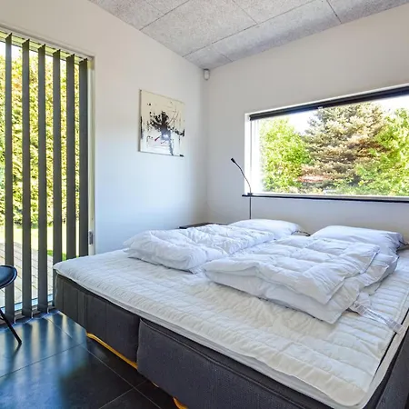 Amazing In Vaeggerlose With Wifi 度假居